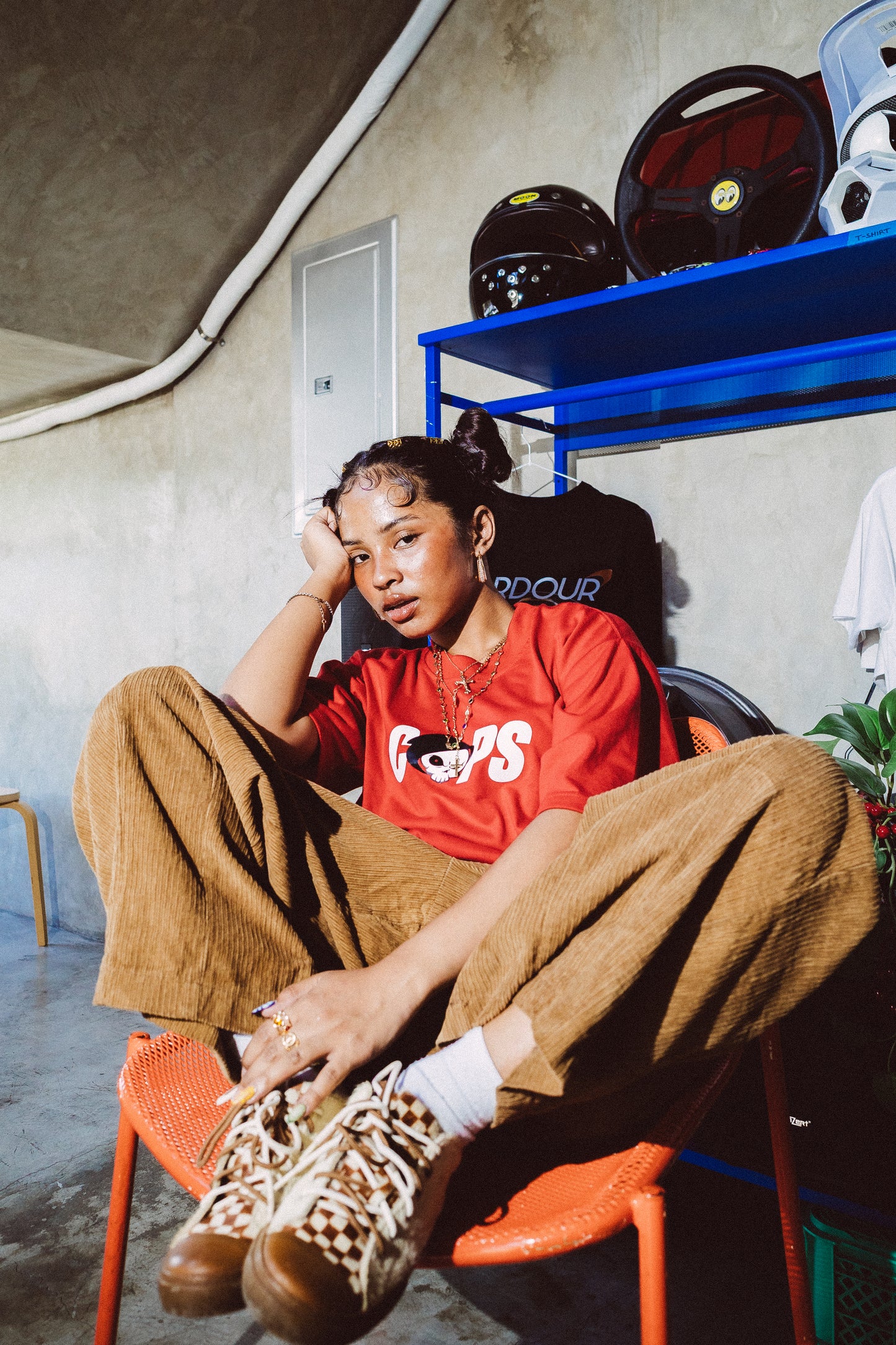 CAPS 043- SKULL RED SHIRT