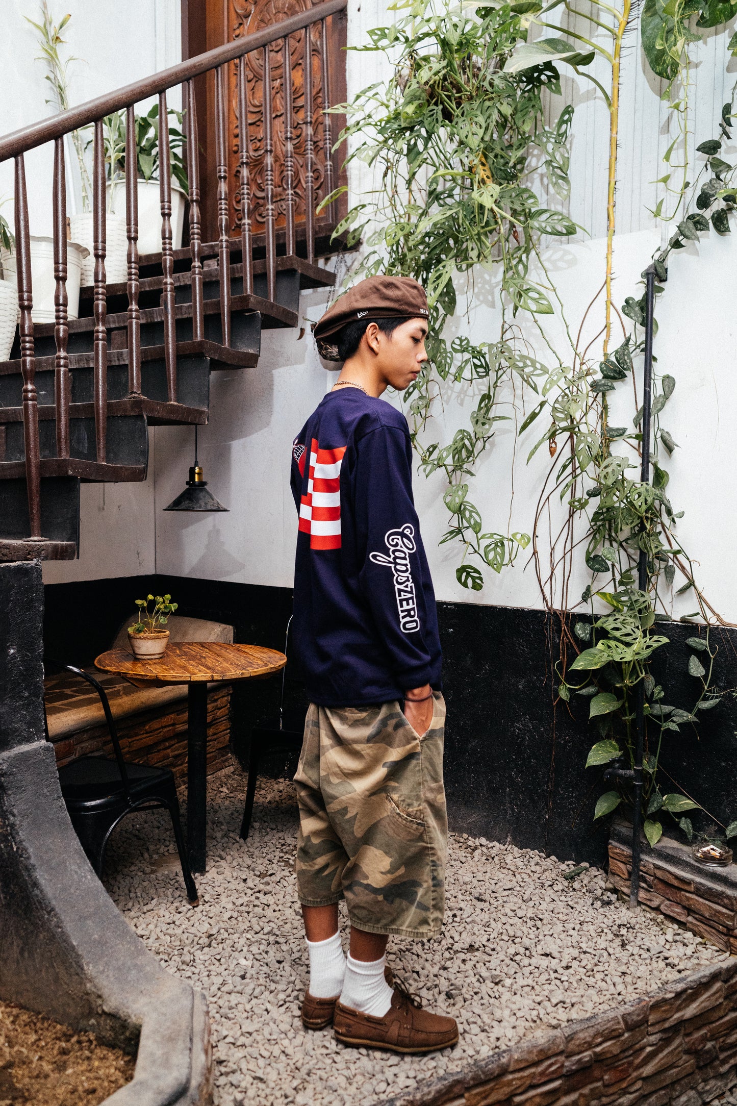 CAPS 043 - OG LOGO LONGSLEEVE